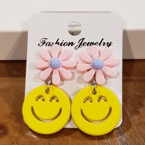 Smiley Face Earrings
